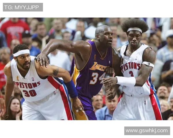 火箭力擒湖人，哈登神勇砍下45分：一场精彩的巅峰对决