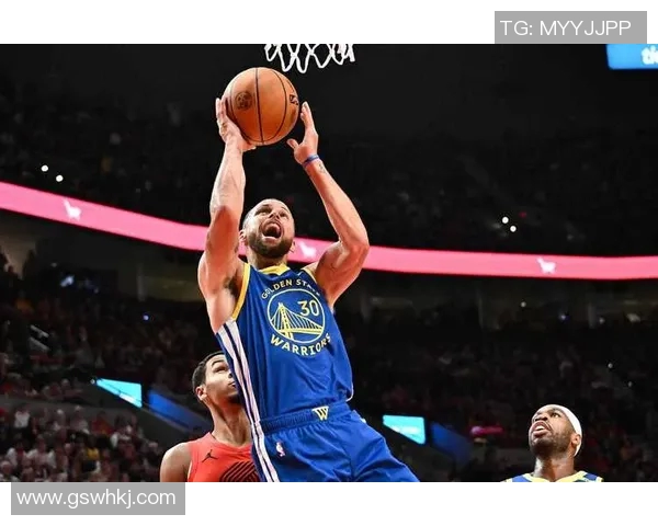 勇士队主场大胜，库里三分砍下40分刷新个人记录