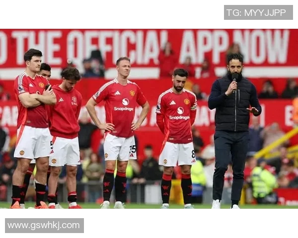 曼联官方宣布签约热门新星，球迷热议未来前景